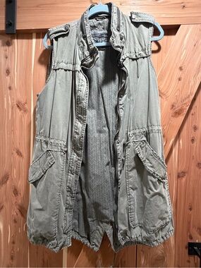 Levi's Olive Green Zip-Front Utility Vest